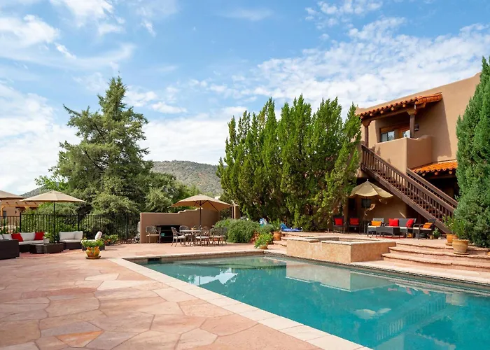Tropiz Del Norte - Historic Red Rock Estate Withpool Holiday home *