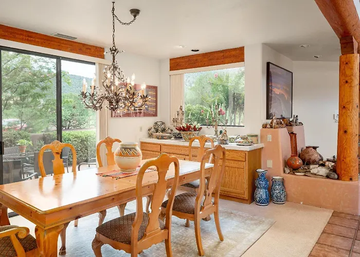 Tropiz Del Norte - Historic Red Rock Estate Withpool Holiday home *
